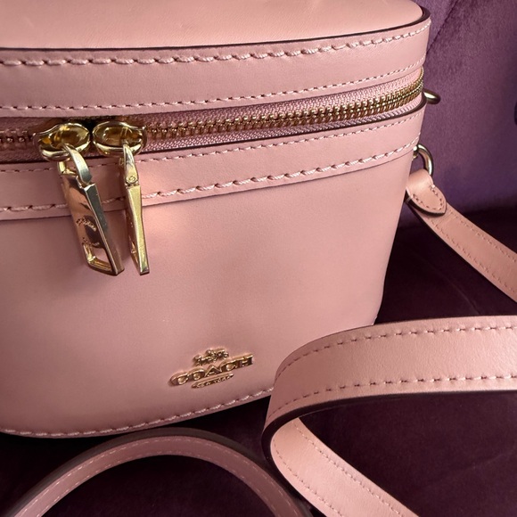 Limited Edition NWT Coach x Selena Gomez Trail Bag - Picture 7 of 16